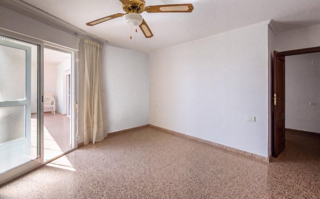 Resale - Apartment -
Torrevieja - La Mata Pueblo