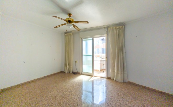 Resale - Apartment -
Torrevieja - La Mata Pueblo