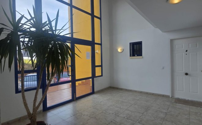 Revente - Appartement -
Orihuela Costa - Altos De Campoamor