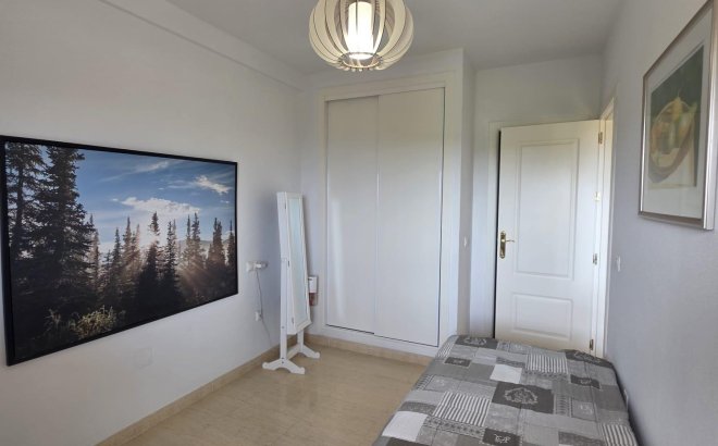 Revente - Appartement -
Orihuela Costa - Altos De Campoamor