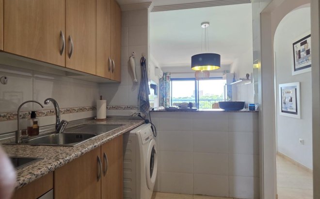 Revente - Appartement -
Orihuela Costa - Altos De Campoamor