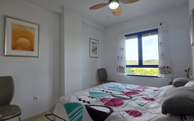 Revente - Appartement -
Orihuela Costa - Altos De Campoamor