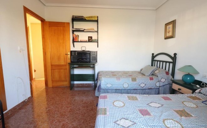 Resale - Villa -
Torrevieja - Costa Blanca