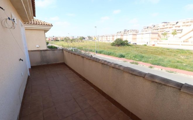 Resale - Villa -
Torrevieja - Costa Blanca