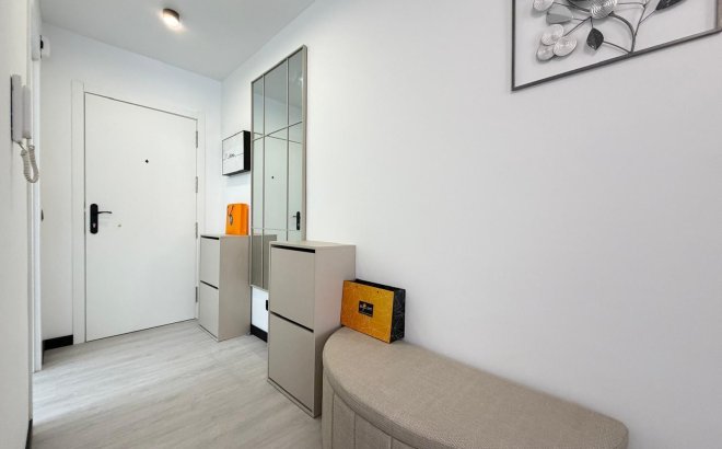 Revente - Appartement -
Torrevieja - Playa del Cura