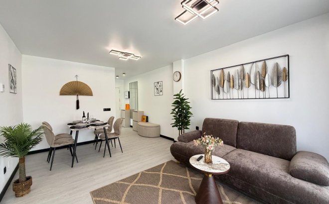 Revente - Appartement -
Torrevieja - Playa del Cura