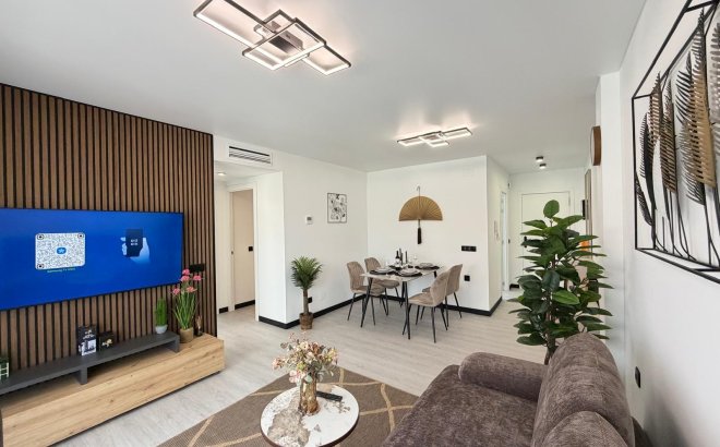 Revente - Appartement -
Torrevieja - Playa del Cura
