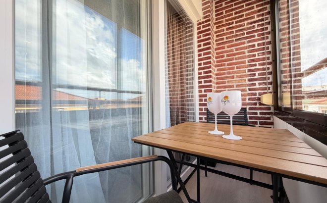 Revente - Appartement -
Torrevieja - Playa del Cura