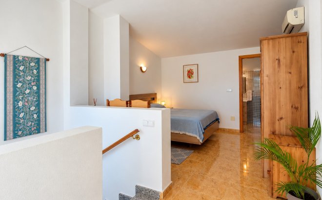 Revente - Town House -
Orihuela Costa - Costa Blanca