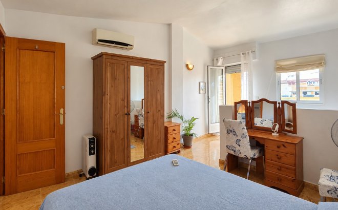 Revente - Town House -
Orihuela Costa - Costa Blanca
