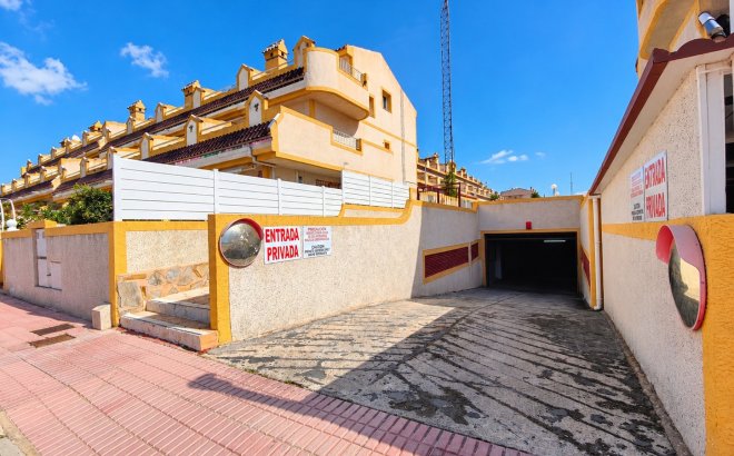 Revente - Town House -
Orihuela Costa - Costa Blanca