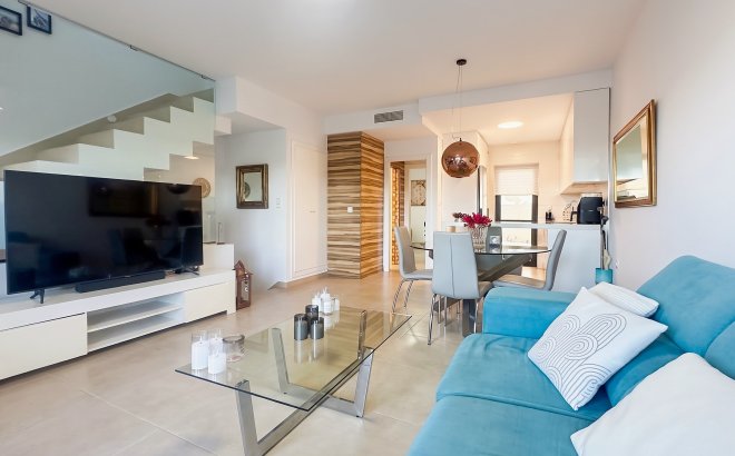 Revente - Town House -
Villamartin - Costa Blanca