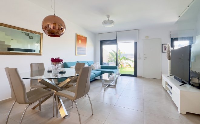 Revente - Town House -
Villamartin - Costa Blanca
