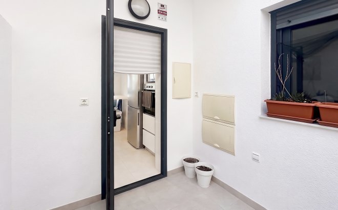 Revente - Town House -
Villamartin - Costa Blanca