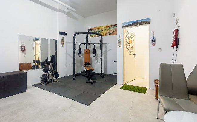Revente - Town House -
Villamartin - Costa Blanca