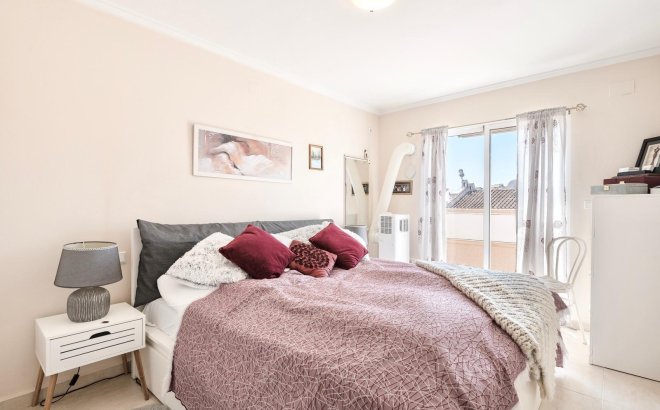Revente - Town House -
Torrevieja - La Siesta - El Salado - Torreta