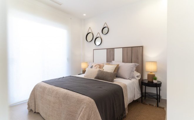 Resale - Villa -
Pilar de la Horadada - Costa Blanca