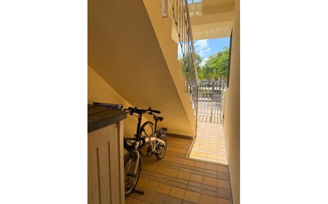 Resale - Bungalow -
Pilar de la Horadada - Costa Blanca