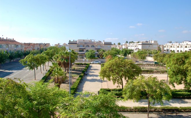 Resale - Bungalow -
Pilar de la Horadada - Costa Blanca