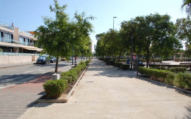 Resale - Bungalow -
Pilar de la Horadada - Costa Blanca