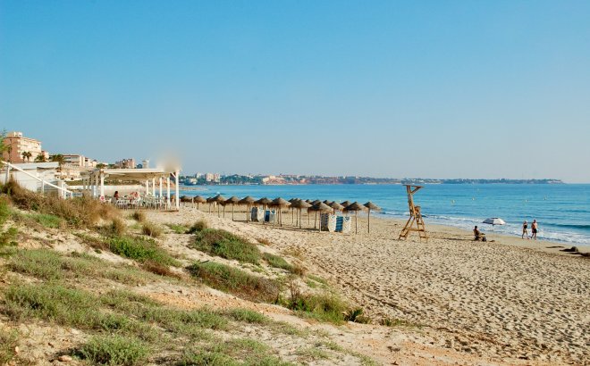 Resale - Bungalow -
Pilar de la Horadada - Costa Blanca