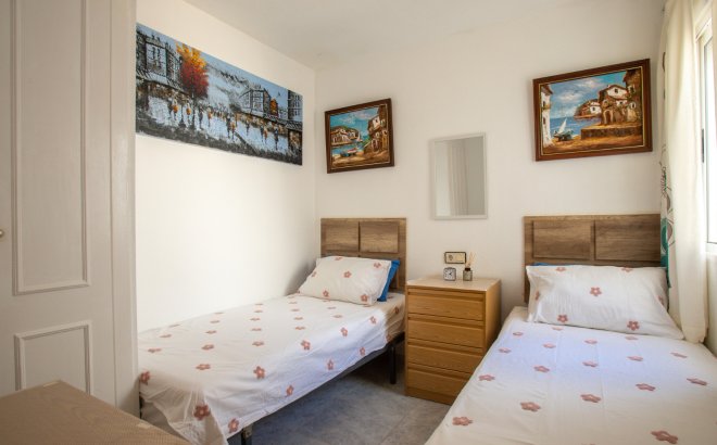 Revente - Appartement -
Orihuela Costa - Costa Blanca