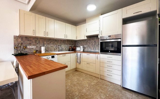 Revente - Appartement -
Orihuela Costa - Costa Blanca