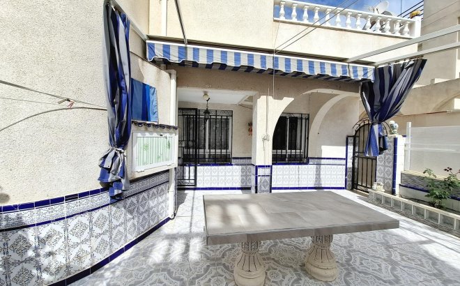 Resale - Quad House -
Torrevieja - Carrefour