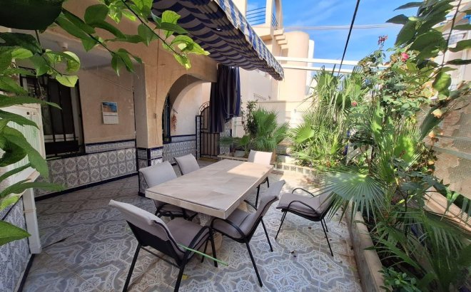 Resale - Quad House -
Torrevieja - Carrefour