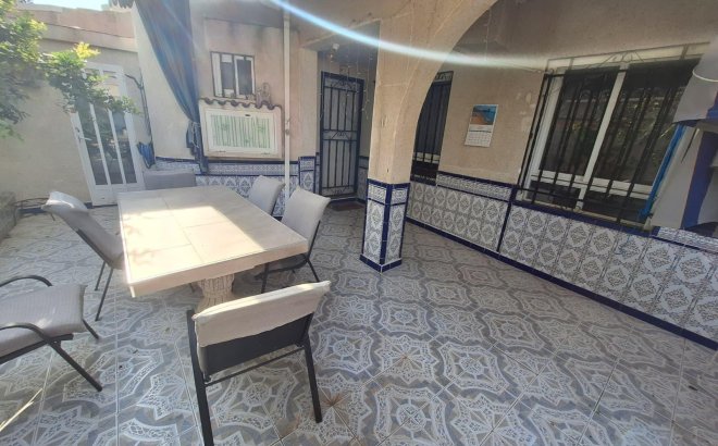 Resale - Quad House -
Torrevieja - Carrefour