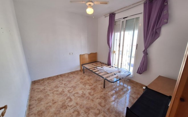 Resale - Quad House -
Torrevieja - Carrefour