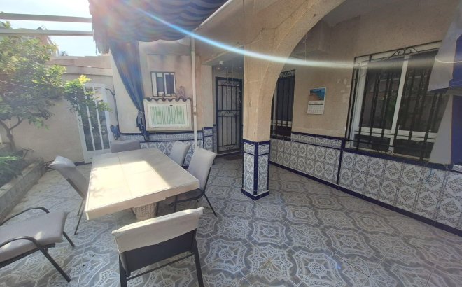 Resale - Quad House -
Torrevieja - Carrefour