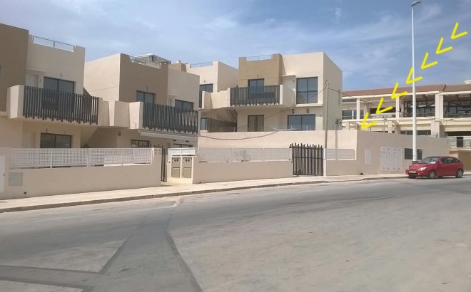 Revente - Bungalow -
Orihuela Costa - La Zenia
