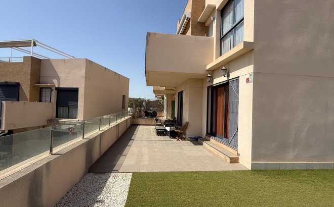 Revente - Bungalow -
Orihuela Costa - La Zenia