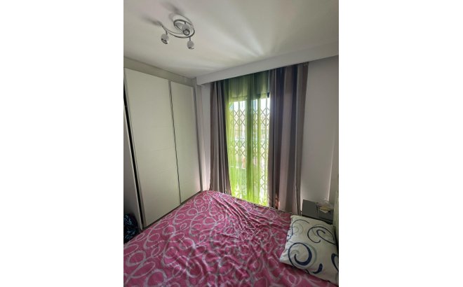 Revente - Bungalow -
Orihuela Costa - La Zenia