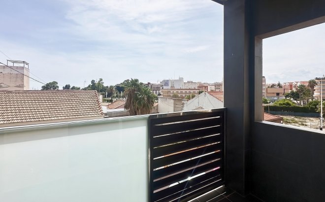 Revente - Appartement -
Torrevieja - Costa Blanca