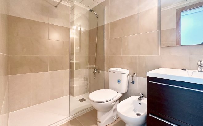 Revente - Appartement -
Torrevieja - Costa Blanca