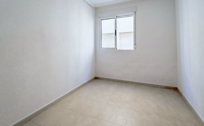 Revente - Appartement -
Torrevieja - Costa Blanca