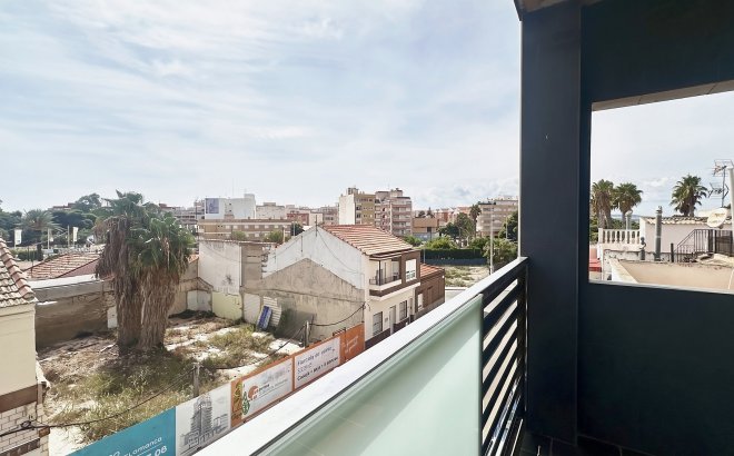 Revente - Appartement -
Torrevieja - Costa Blanca