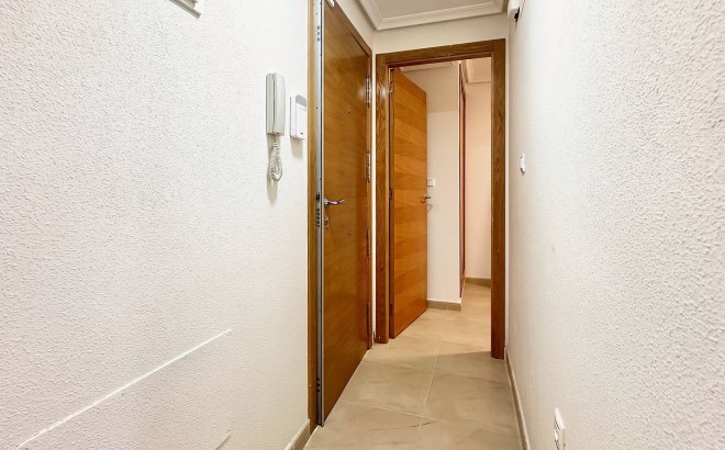 Revente - Appartement -
Torrevieja - Costa Blanca