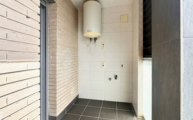 Revente - Appartement -
Torrevieja - Costa Blanca