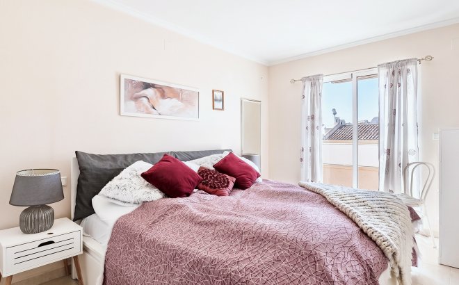 Revente - Town House -
Torrevieja - Costa Blanca
