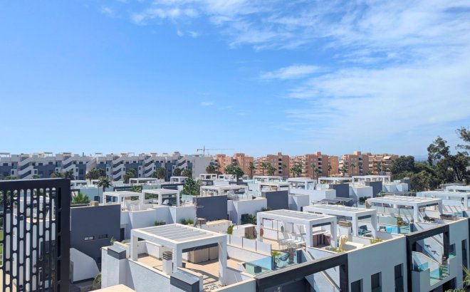 Resale - Penthouse -
El Raso - Costa Blanca
