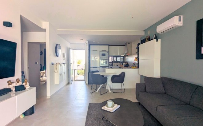 Resale - Penthouse -
El Raso - Costa Blanca