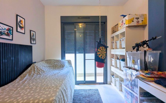 Resale - Penthouse -
El Raso - Costa Blanca