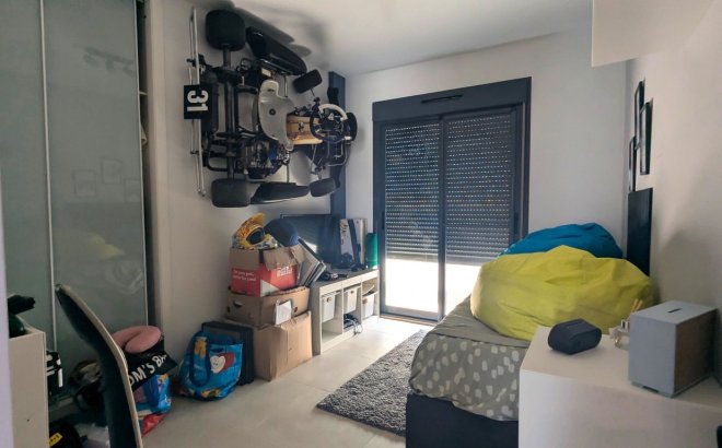 Resale - Penthouse -
El Raso - Costa Blanca
