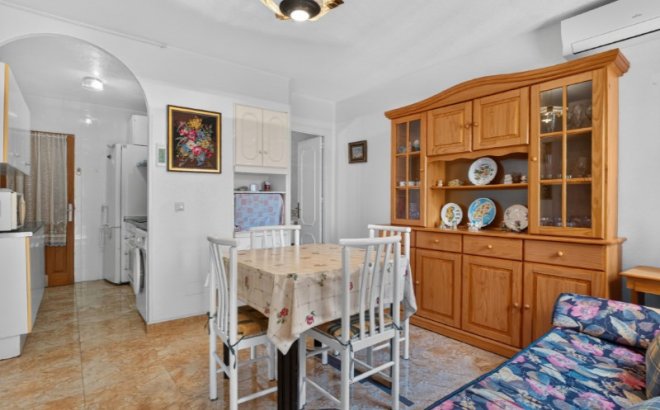 Revente - Town House -
Torrevieja - Costa Blanca
