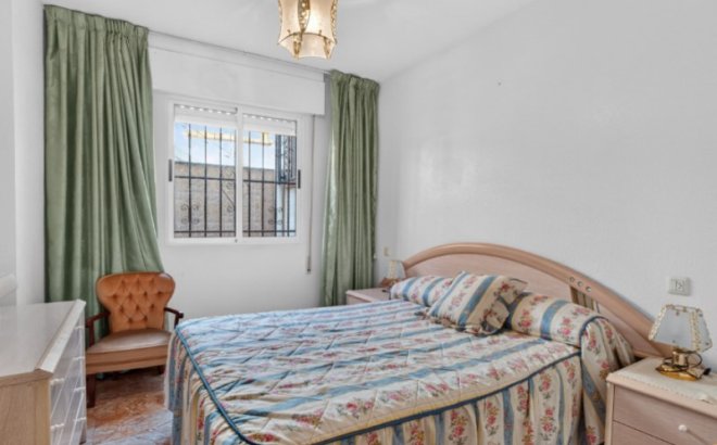 Revente - Town House -
Torrevieja - Costa Blanca