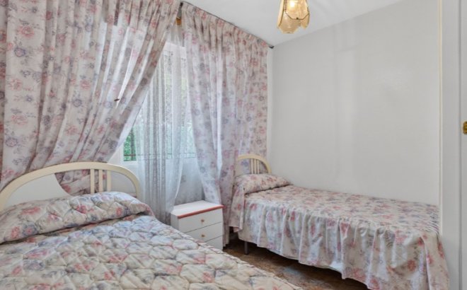 Revente - Town House -
Torrevieja - Costa Blanca