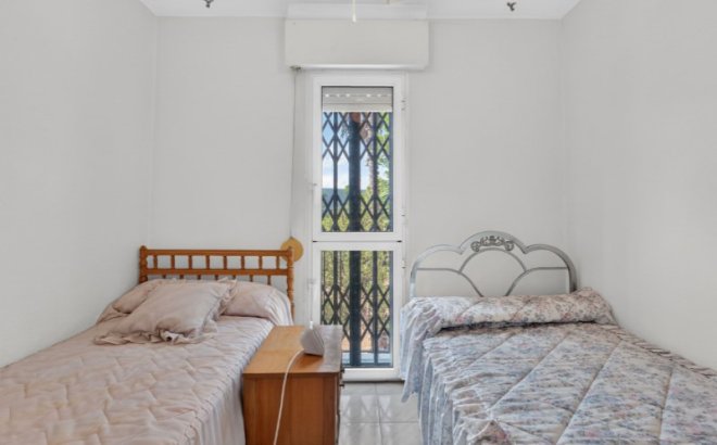 Revente - Town House -
Torrevieja - Costa Blanca